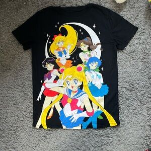 Black Sailor Moon anime t-shirt